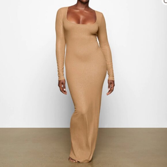 SKIMS Dresses & Skirts - Skims Soft Lounge Shimmer Long Sleeve Dress Small Tan
